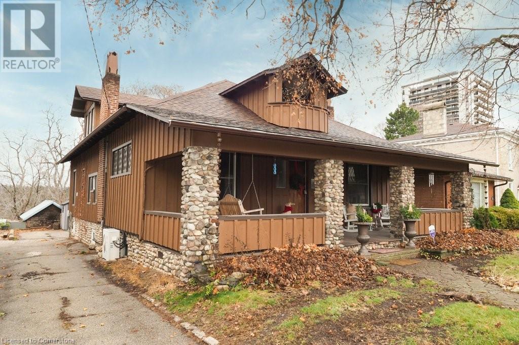 76 WELLINGTON Street, Cambridge, Ontario