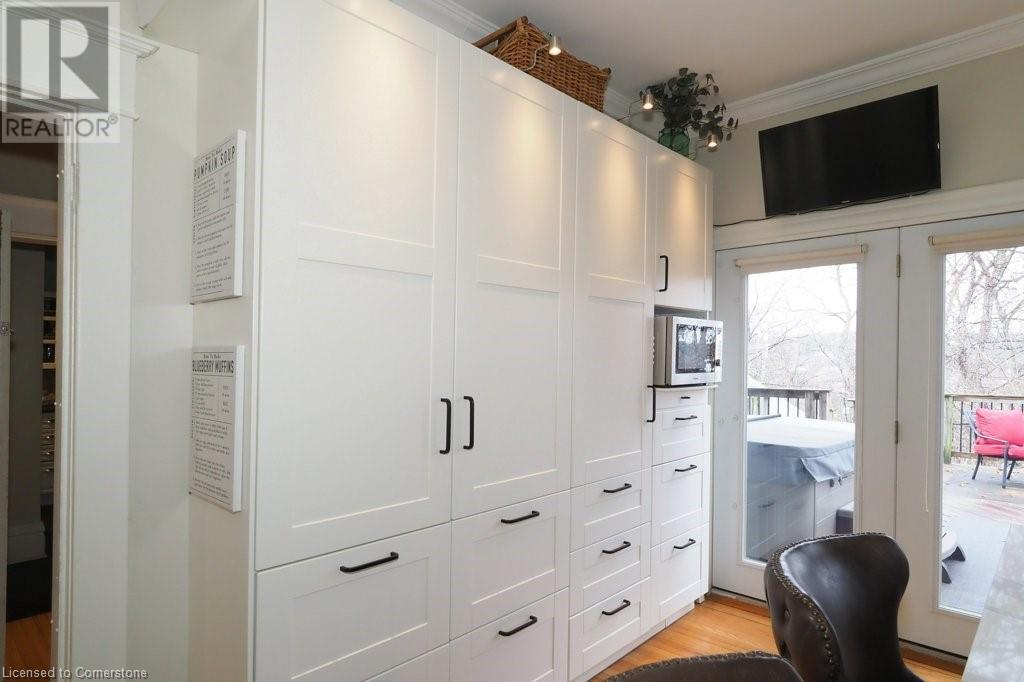 76 Wellington Street, Cambridge, Ontario  N1R 3Y7 - Photo 22 - 40684801