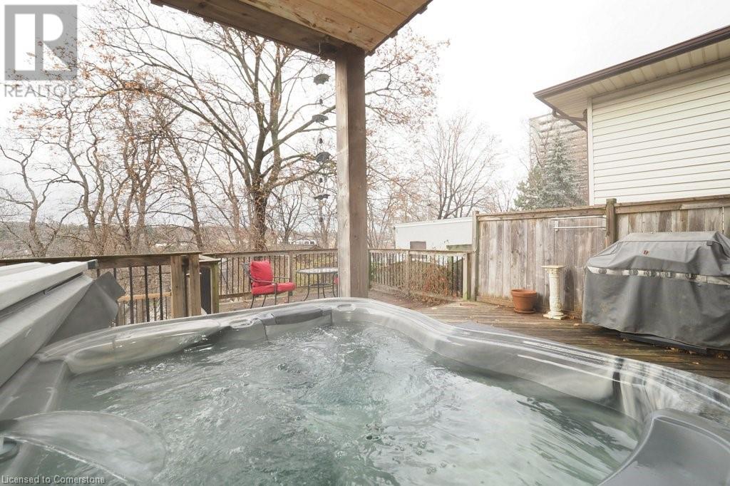 76 Wellington Street, Cambridge, Ontario  N1R 3Y7 - Photo 41 - 40684801