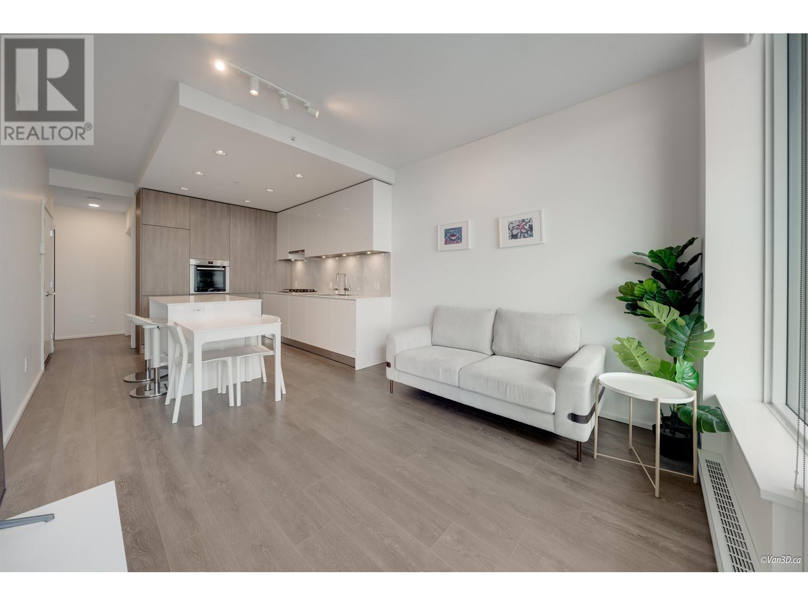 Listing Picture 6 of 25 : 4901 4650 BRENTWOOD BOULEVARD, Burnaby / 本拿比 - 魯藝地產 Yvonne Lu Group - MLS Medallion Club Member