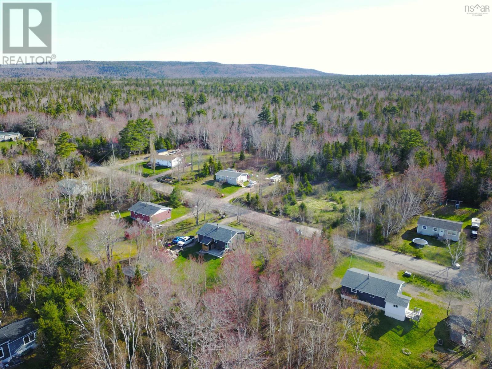 53 Maplewood Drive, Ingonish, Nova Scotia  B0C 1K0 - Photo 6 - 202427981