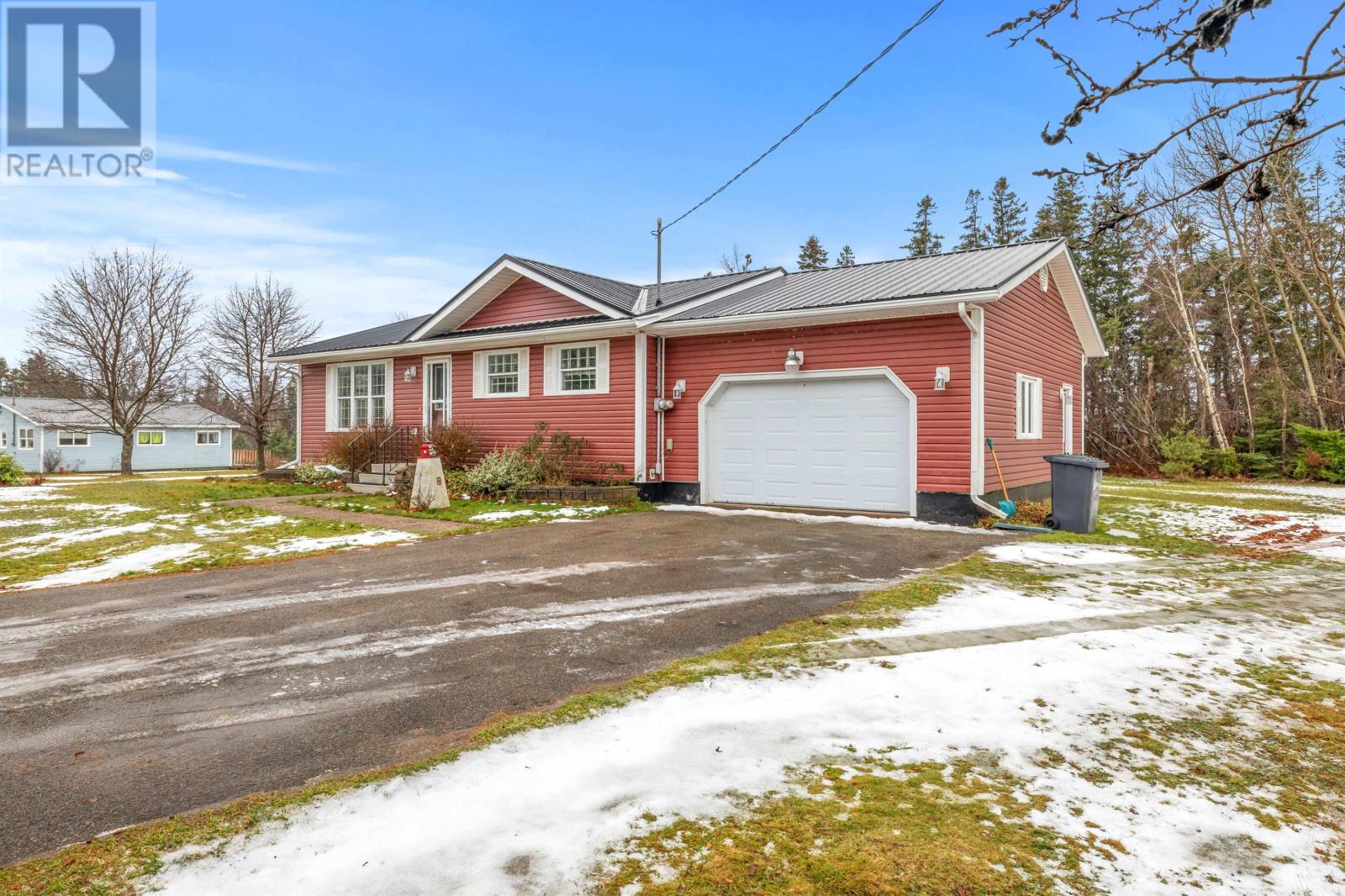 293 St Peters Harbour Road, Morell, Prince Edward Island  C0A 1S0 - Photo 5 - 202428225