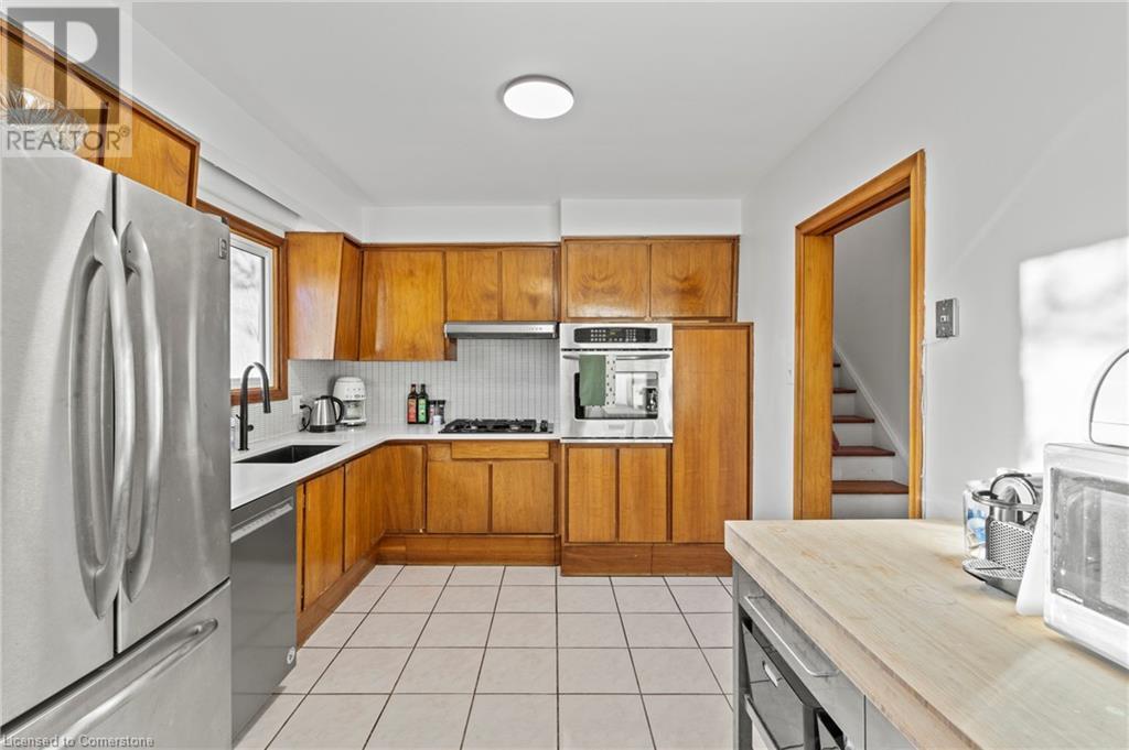 173 Columbia DriveHamilton, Ontario  L9C 3Y7 - Photo 11 - 40684836
