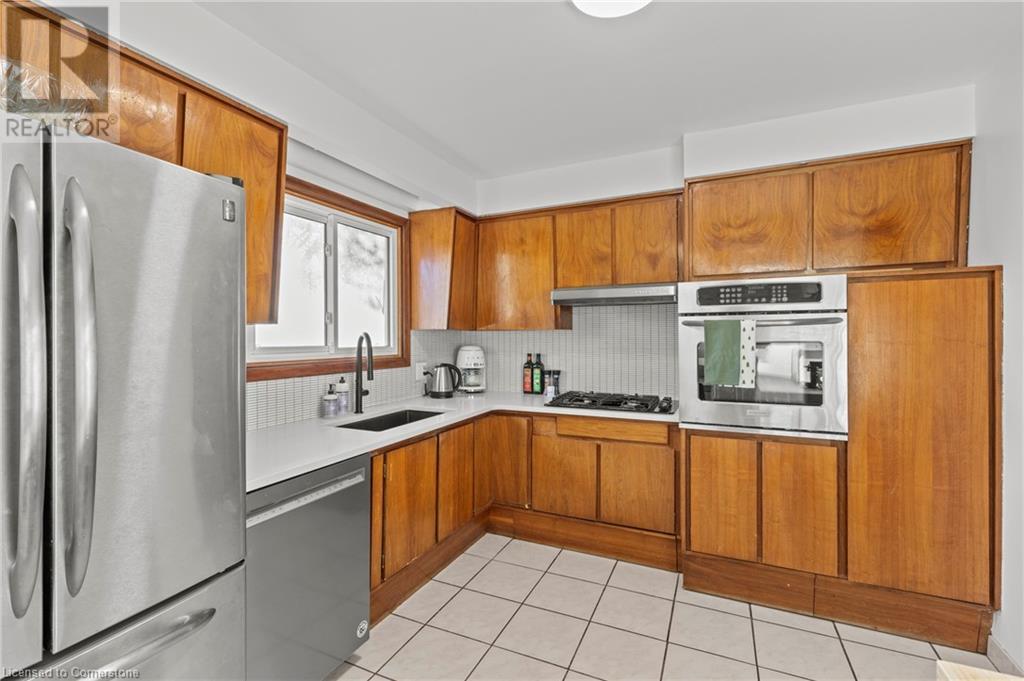 173 Columbia DriveHamilton, Ontario  L9C 3Y7 - Photo 12 - 40684836