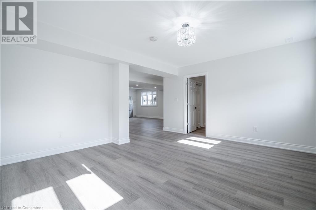 102 Donnici Drive Unit# 2Hamilton, Ontario  L9B 2K3 - Photo 17 - 40684933
