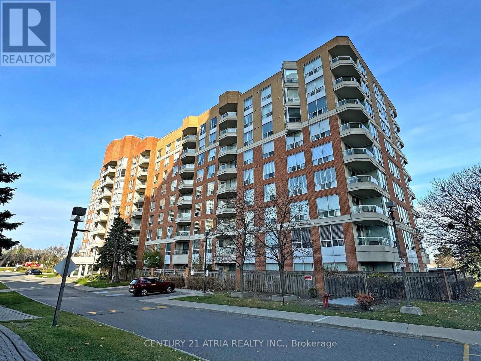 104 - 480 MCLEVIN AVENUE, Toronto, Ontario