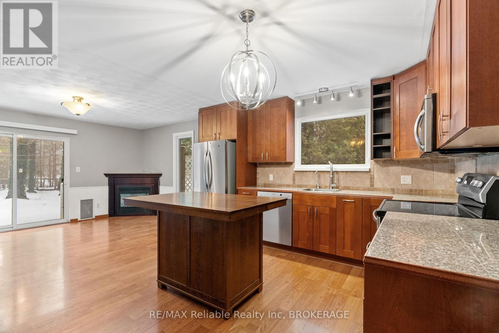 13 Park Road, Central Huron, Ontario  N7A 3X8 - Photo 10 - X10780408