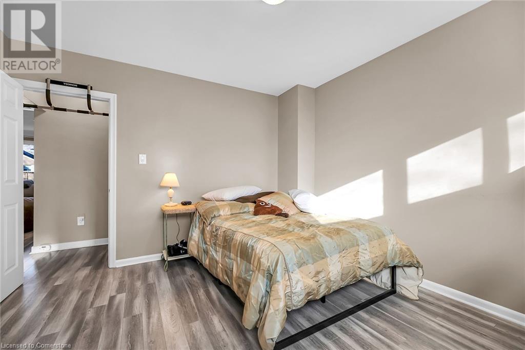 465 East 36th Street, Hamilton, Ontario  L8V 4A4 - Photo 16 - 40685040