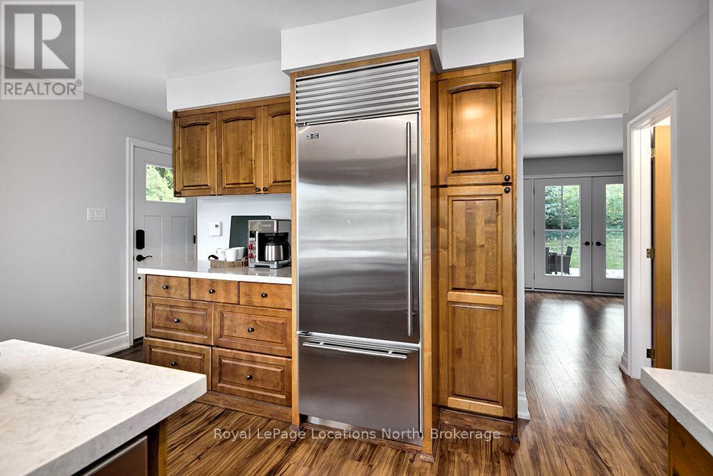 128 Teskey Drive, Blue Mountains, Ontario  N0H 1J0 - Photo 5 - X11891673