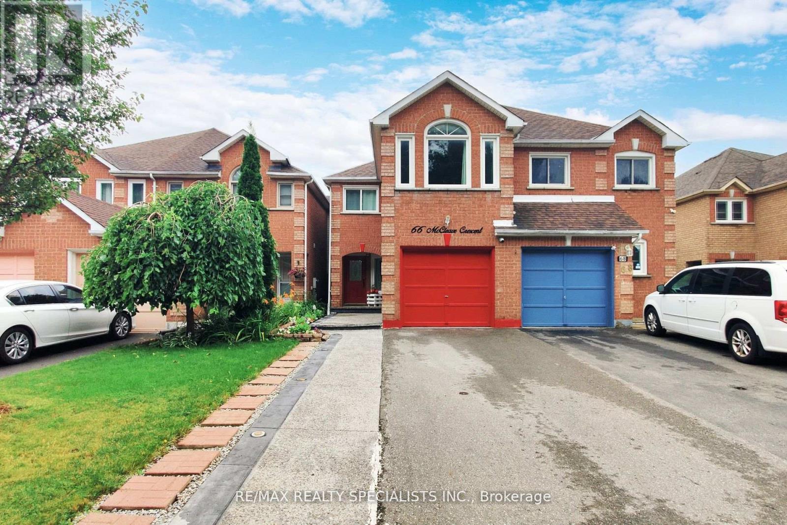 66 MCCLEAVE CRESCENT, Brampton, Ontario