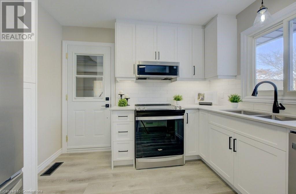 60 Gilmour CrescentKitchener, Ontario  N2M 4N4 - Photo 12 - 40684643