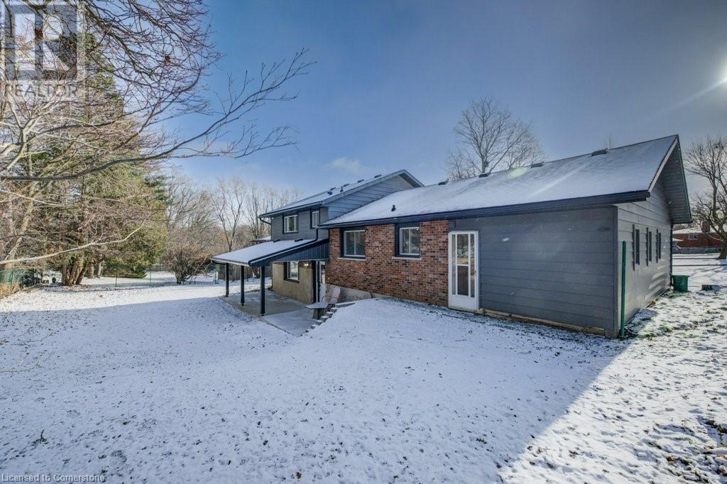 60 Gilmour CrescentKitchener, Ontario  N2M 4N4 - Photo 35 - 40684643
