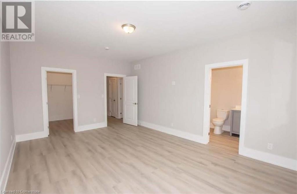 1060 Hansler Road, Welland, Ontario  L3C 7H7 - Photo 11 - 40684975