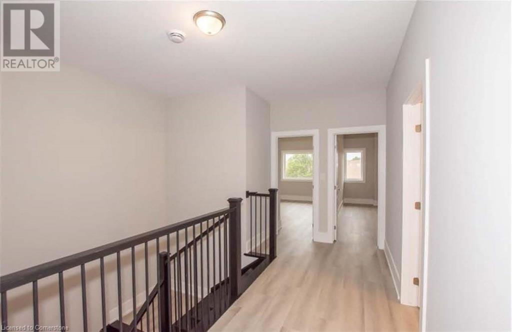 1060 Hansler Road, Welland, Ontario  L3C 7H7 - Photo 13 - 40684975