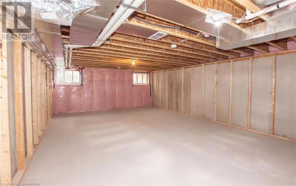 1060 Hansler Road, Welland, Ontario  L3C 7H7 - Photo 8 - 40684975