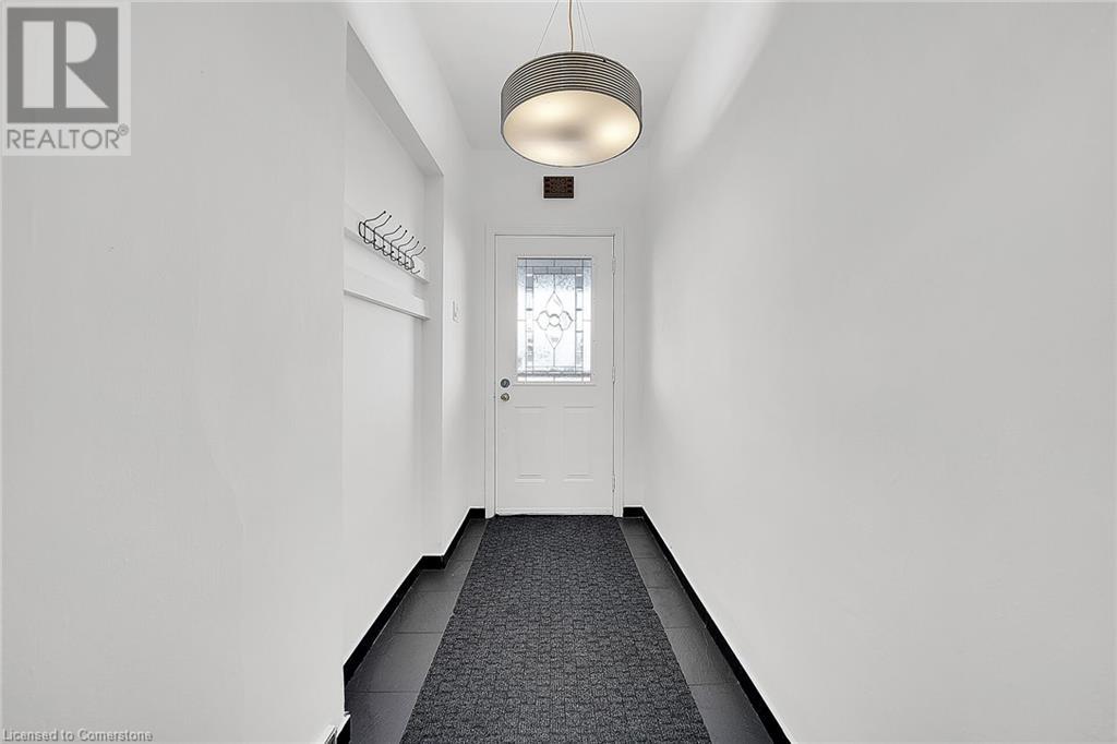 20 Keith Street, Hamilton, Ontario  L8L 3S1 - Photo 3 - 40684212