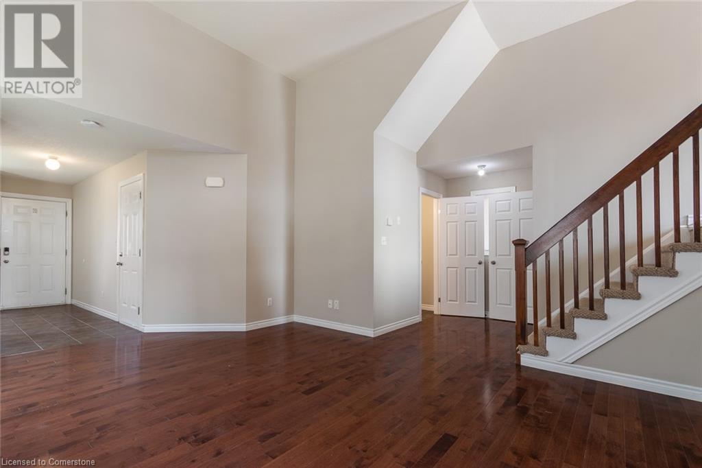 51 Seabrook Drive Unit# Upper, Kitchener, Ontario  N2R 1Y1 - Photo 6 - 40684161