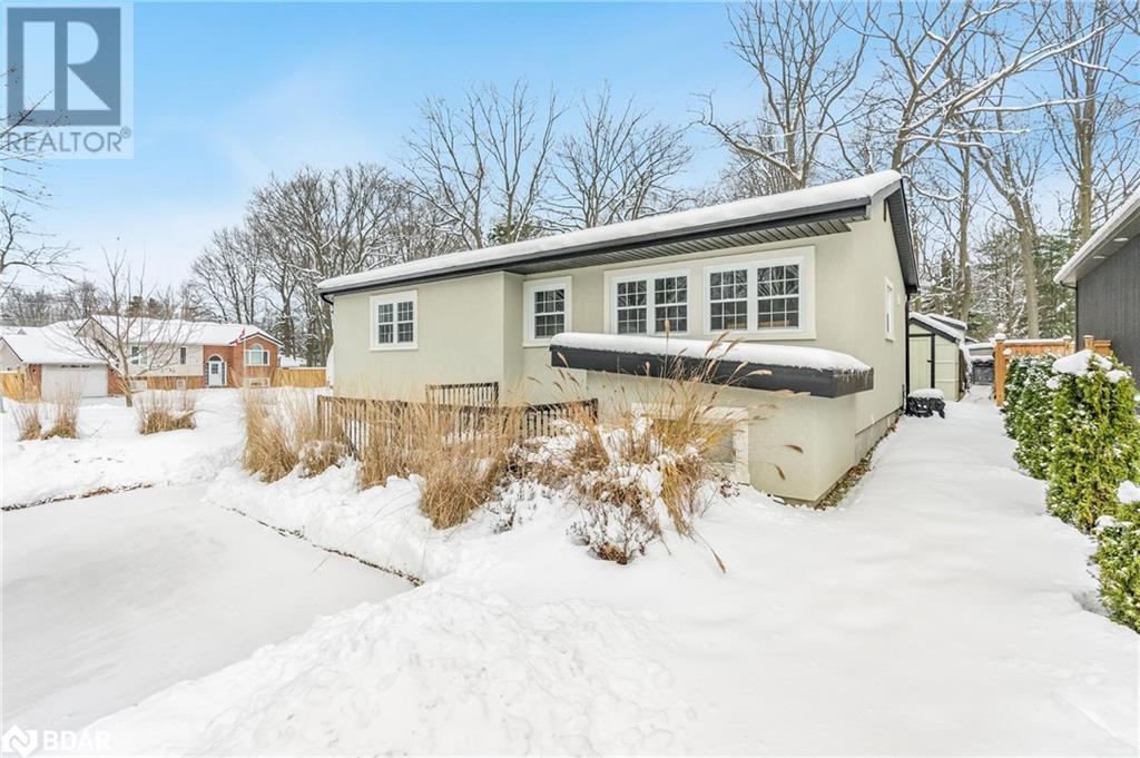 33 FRANK Street, Wasaga Beach, Ontario