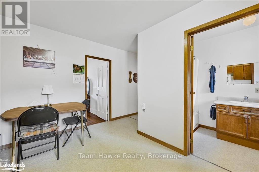 4 Maria Street, Penetanguishene, Ontario  L9M 1L6 - Photo 28 - S10898201