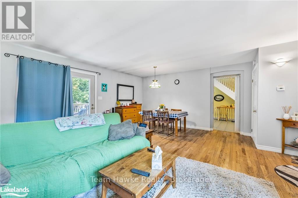 4 Maria Street, Penetanguishene, Ontario  L9M 1L6 - Photo 6 - S10898201