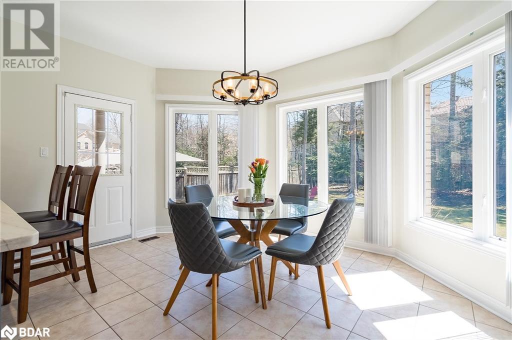 28 Camelot Square, Barrie, Ontario  L4M 0C3 - Photo 11 - 40680486