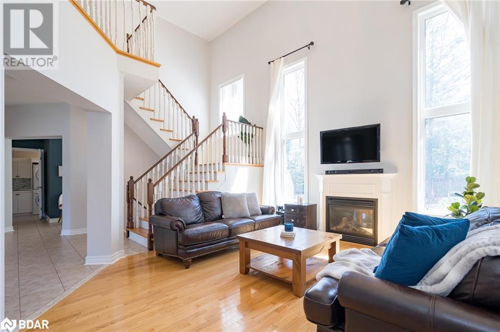 28 Camelot Square, Barrie, Ontario  L4M 0C3 - Photo 13 - 40680486