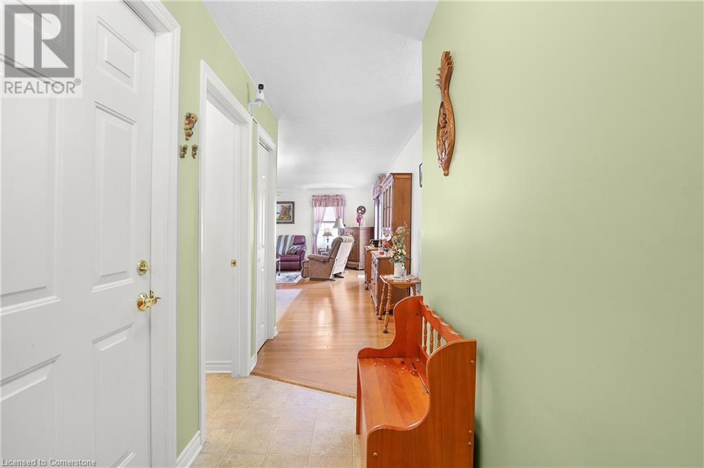 34 Bobolink Drive, Tillsonburg, Ontario  N4G 5S4 - Photo 11 - 40685137