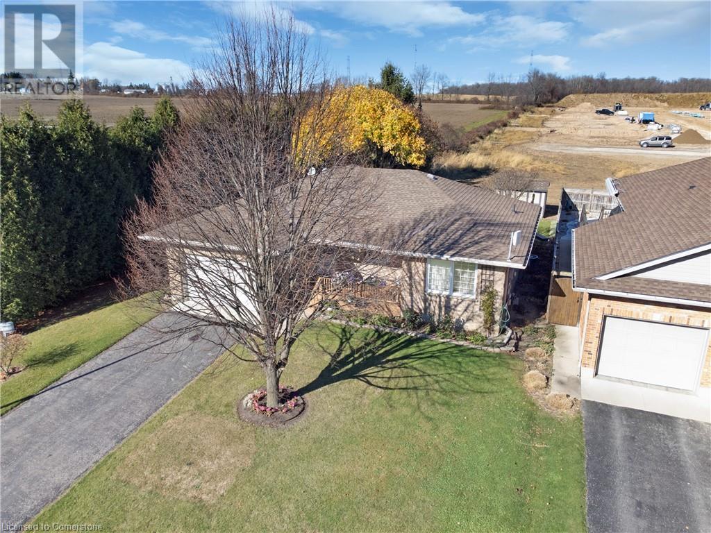 34 Bobolink Drive, Tillsonburg, Ontario  N4G 5S4 - Photo 8 - 40685137