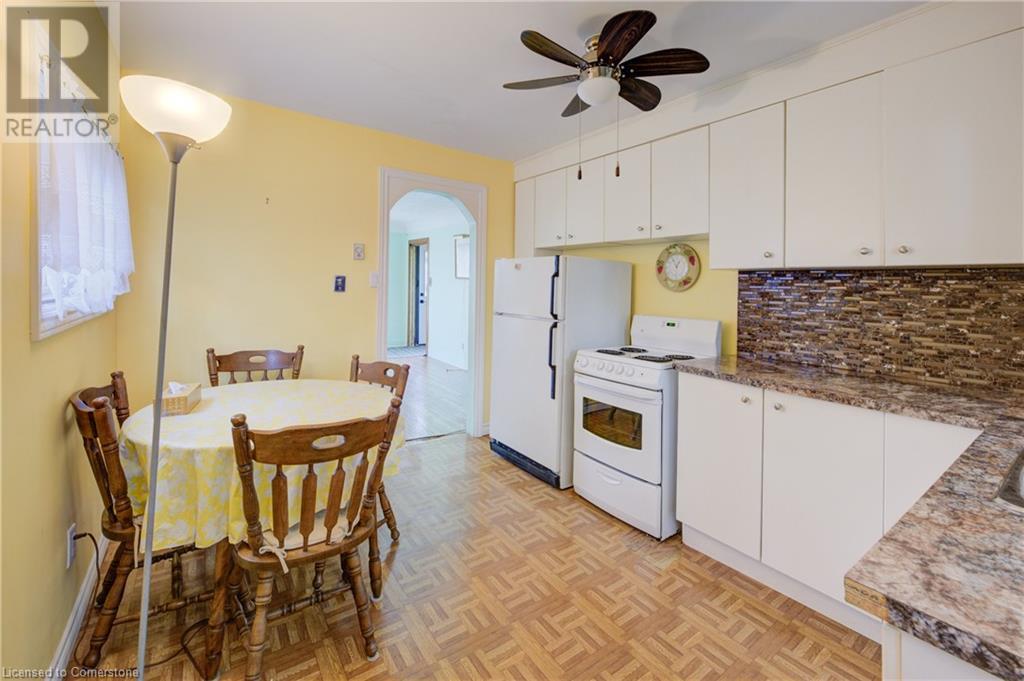220 Mcanulty BoulevardHamilton, Ontario  L8H 3J1 - Photo 14 - 40685070