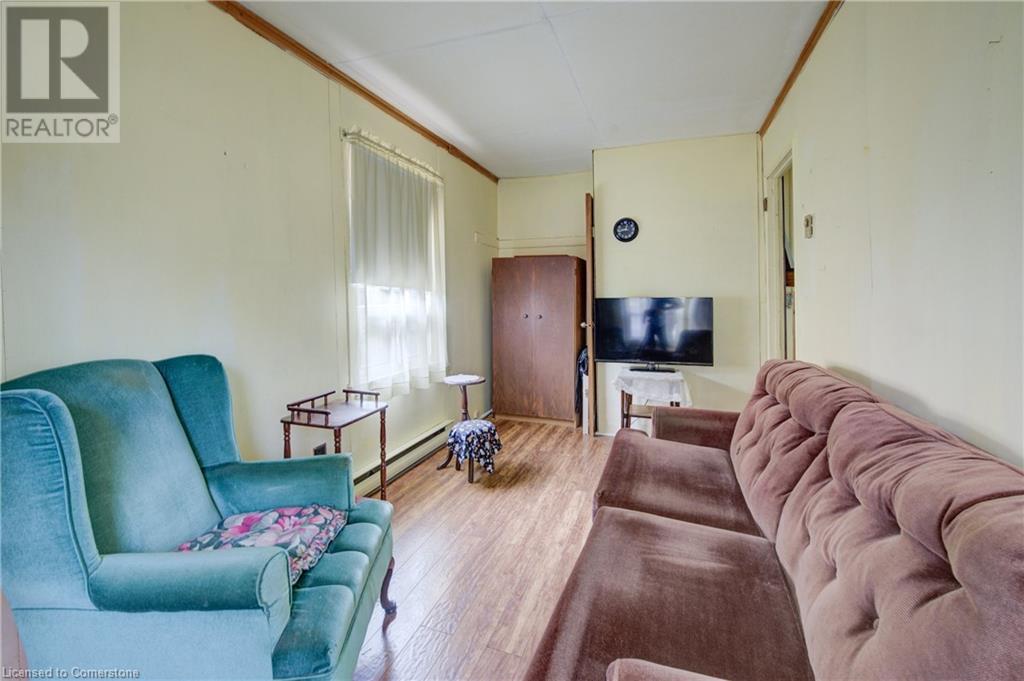 220 Mcanulty BoulevardHamilton, Ontario  L8H 3J1 - Photo 18 - 40685070