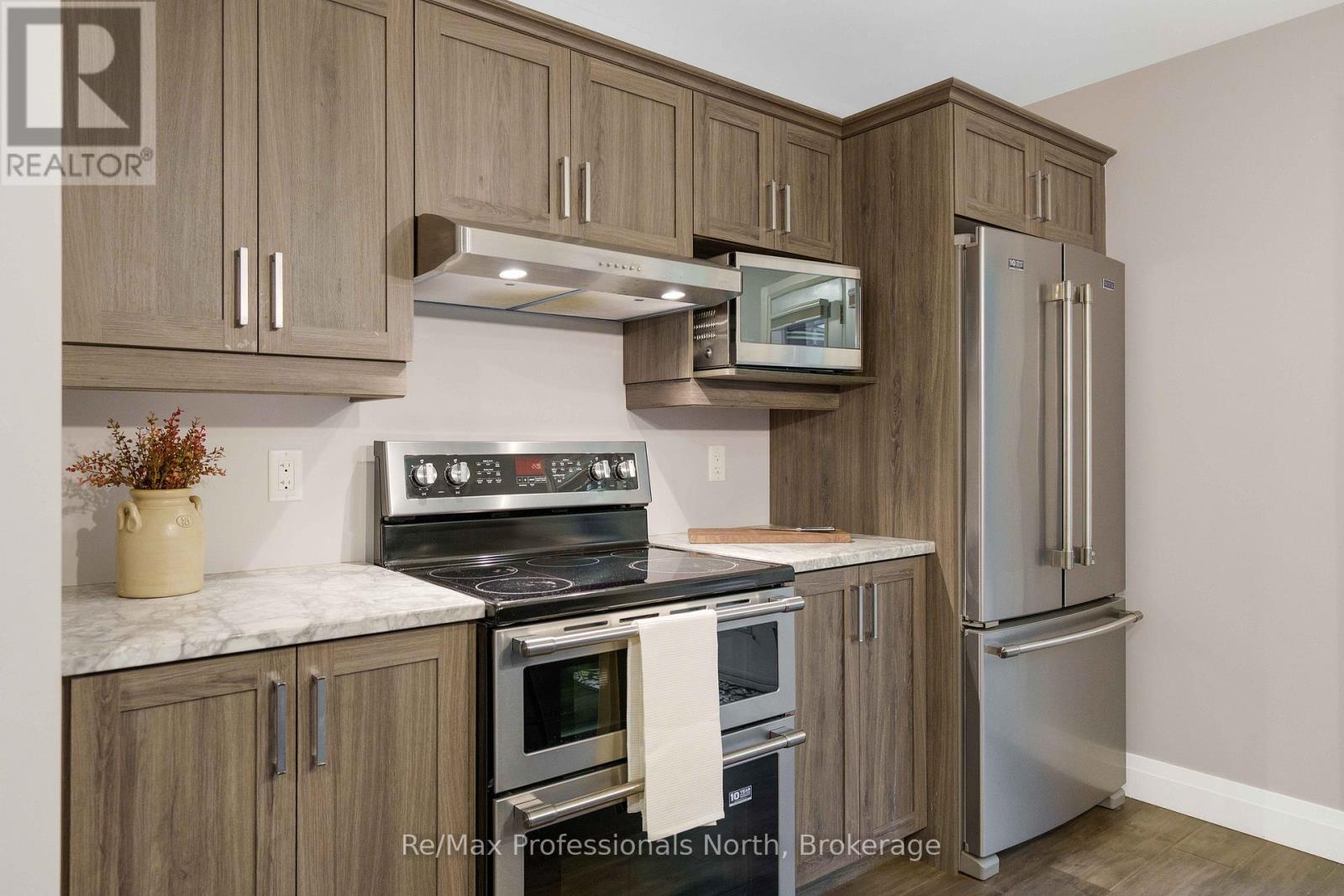 228 Tower Road, Huntsville, Ontario  P1H 2J2 - Photo 21 - X11891743