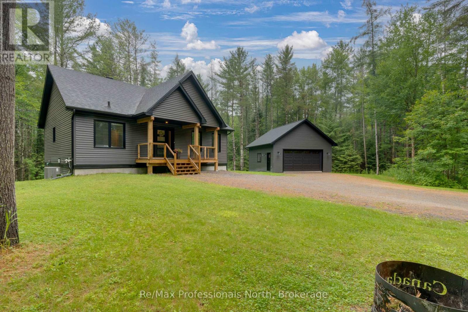 228 Tower Road, Huntsville, Ontario  P1H 2J2 - Photo 3 - X11891743