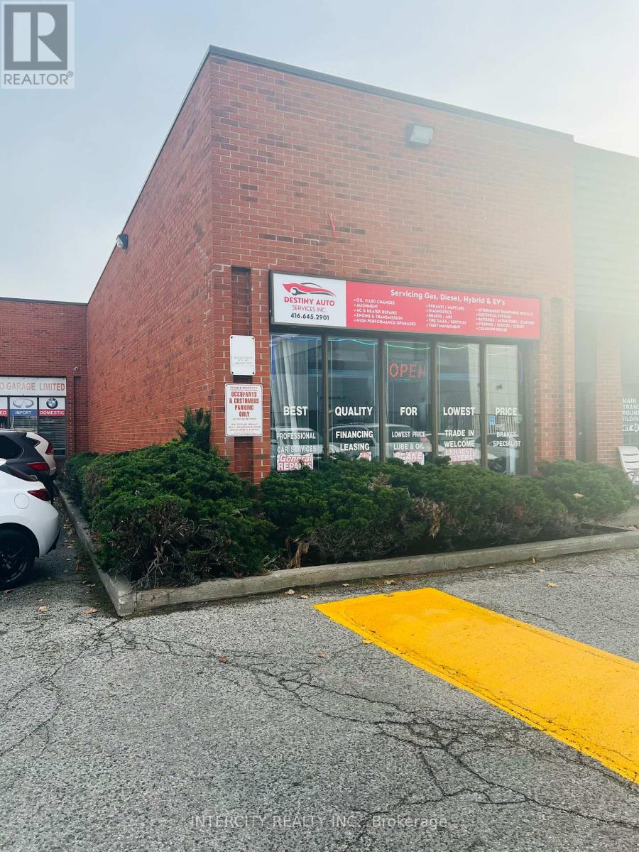 Property at 34 - 2901 STEELES AVENUE W image