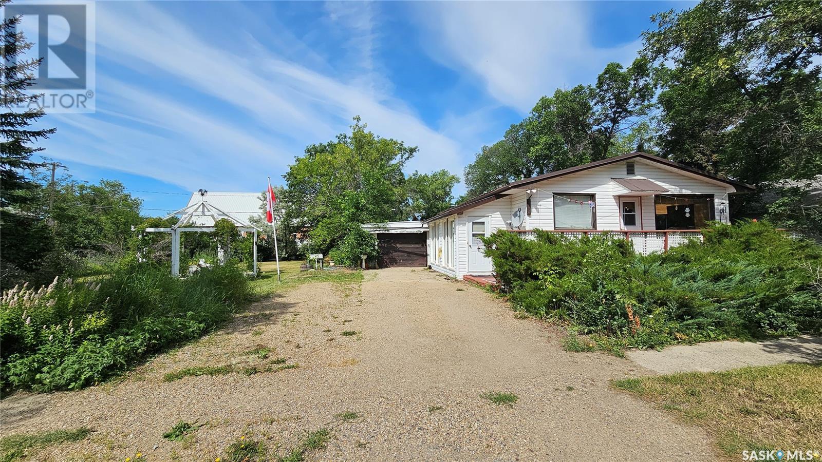 312 Brownlee Street, Herbert, Saskatchewan  S0H 2A0 - Photo 45 - SK990600