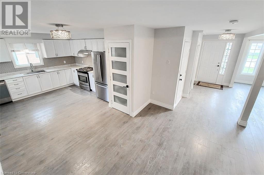 1654 Upper Wellington Street Unit# Upper, Hamilton, Ontario  L9B 2C2 - Photo 12 - 40685129