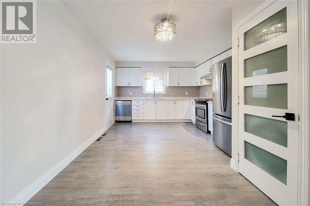 1654 Upper Wellington Street Unit# Upper, Hamilton, Ontario  L9B 2C2 - Photo 16 - 40685129