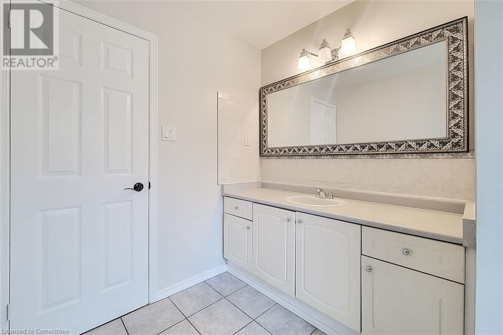 1654 Upper Wellington Street Unit# Upper, Hamilton, Ontario  L9B 2C2 - Photo 25 - 40685129