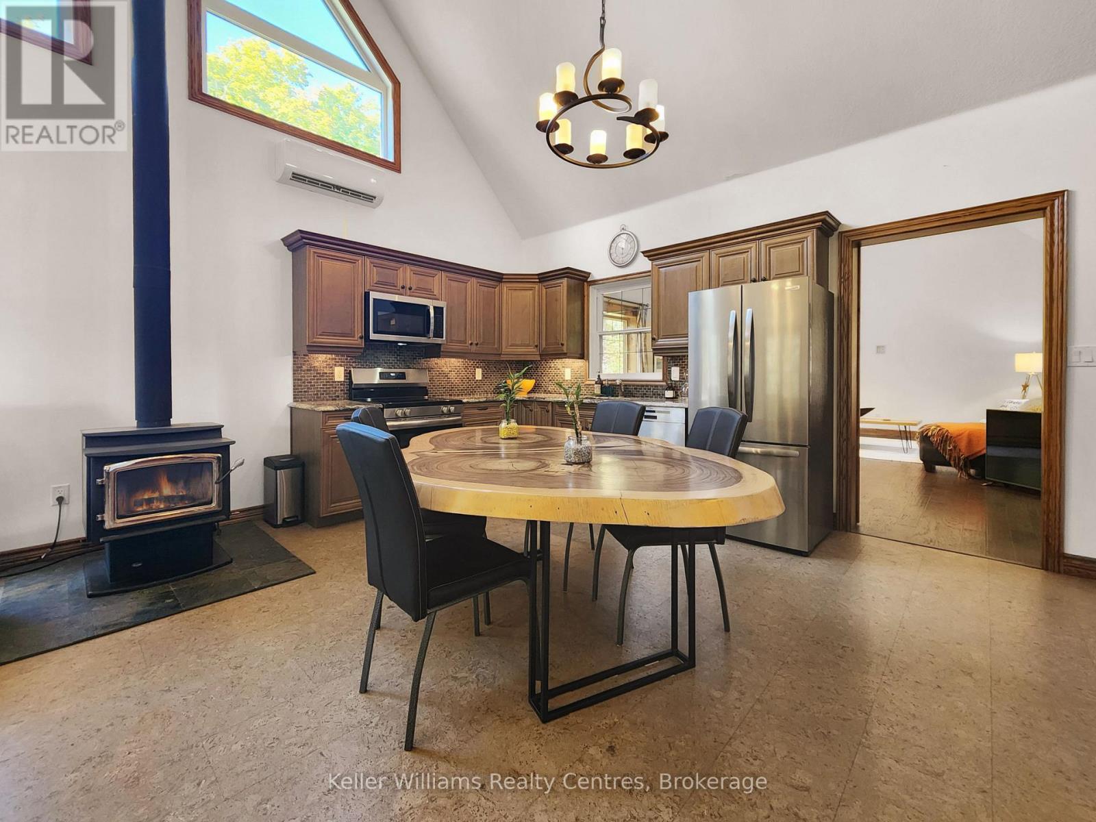 1019 Bruce Road 9, South Bruce Peninsula, Ontario  N0H 2T0 - Photo 14 - X11891834