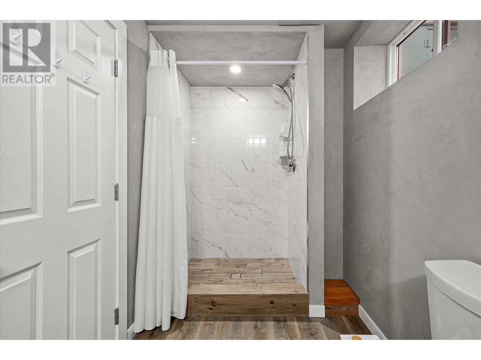450 Mcdonald Road, Kelowna, British Columbia  V1X 3H2 - Photo 26 - 10330286