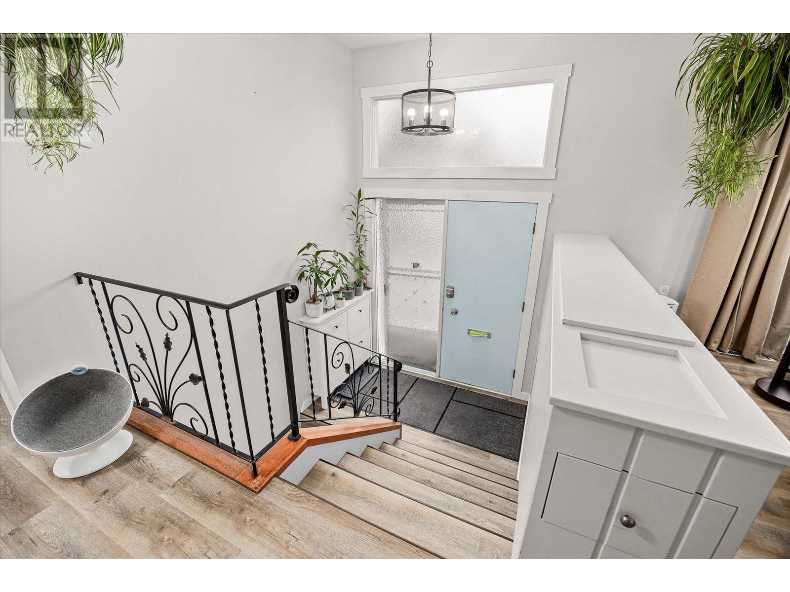 Property at 450 McDonald Road image 4