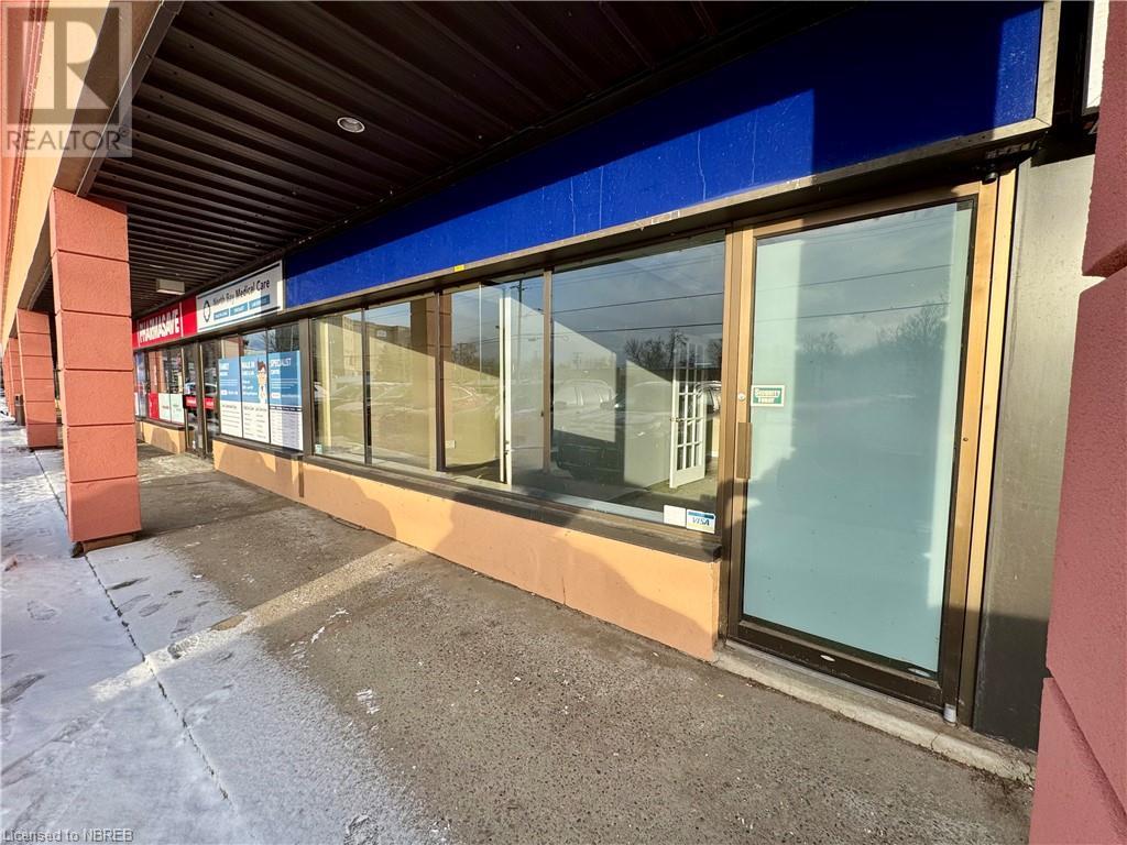 524 Lakeshore Drive Unit# 107, North Bay, Ontario  P1A 2E4 - Photo 3 - 40684810