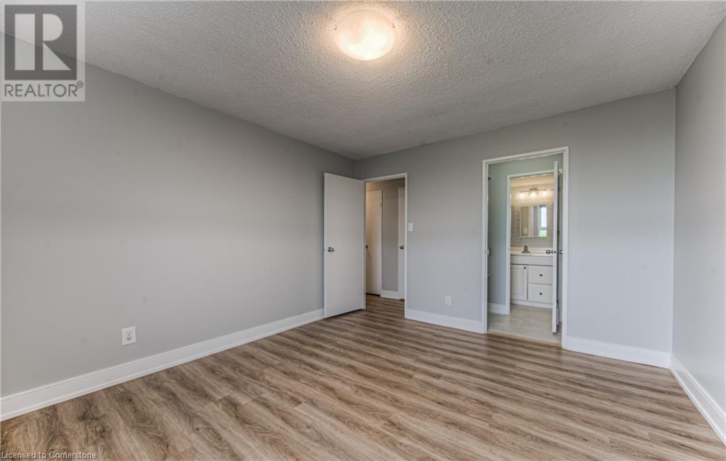 225 Harvard Place Unit# 810Waterloo, Ontario  N2J 4H4 - Photo 25 - 40685154