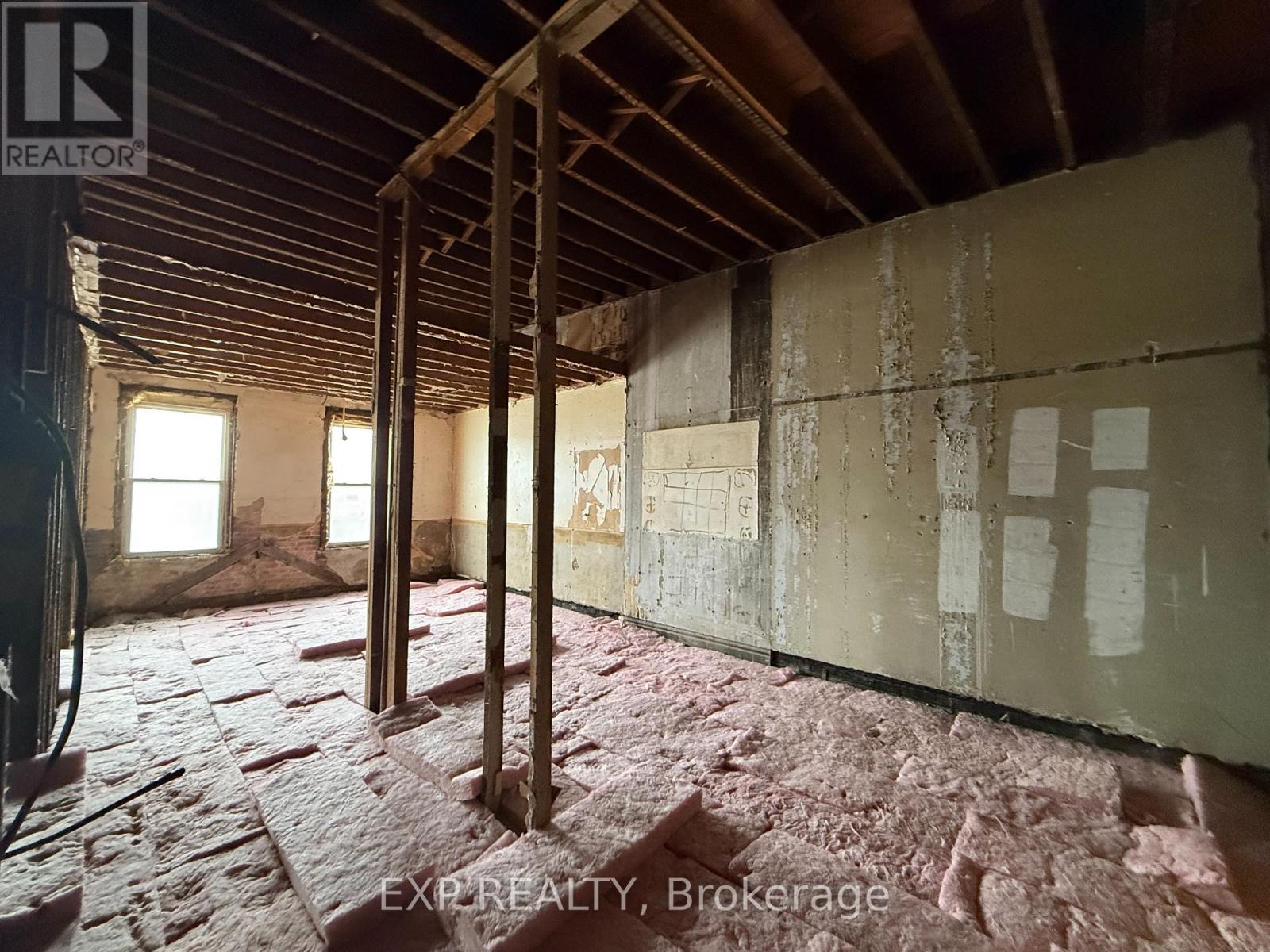 149-151 Broadway, Orangeville, Ontario  L9W 1K2 - Photo 9 - W11888870