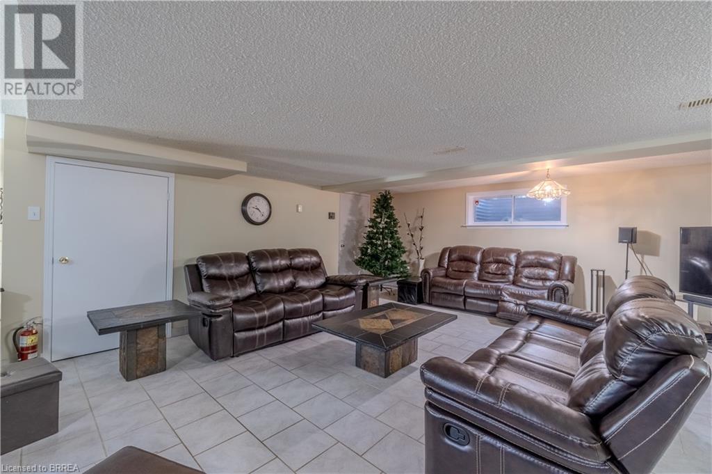 124 Madden Street, Brantford, Ontario  N3T 5M1 - Photo 12 - 40685094