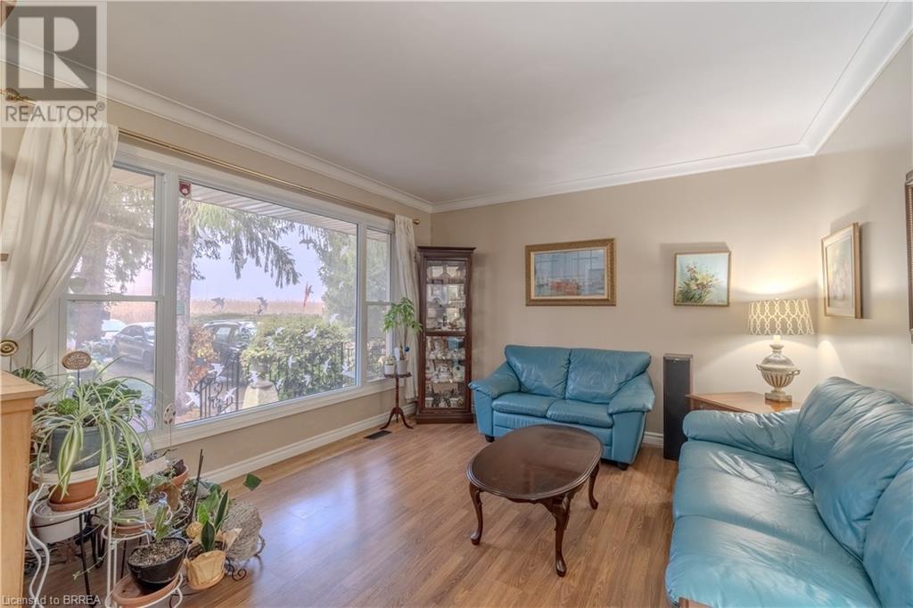 124 Madden Street, Brantford, Ontario  N3T 5M1 - Photo 5 - 40685094