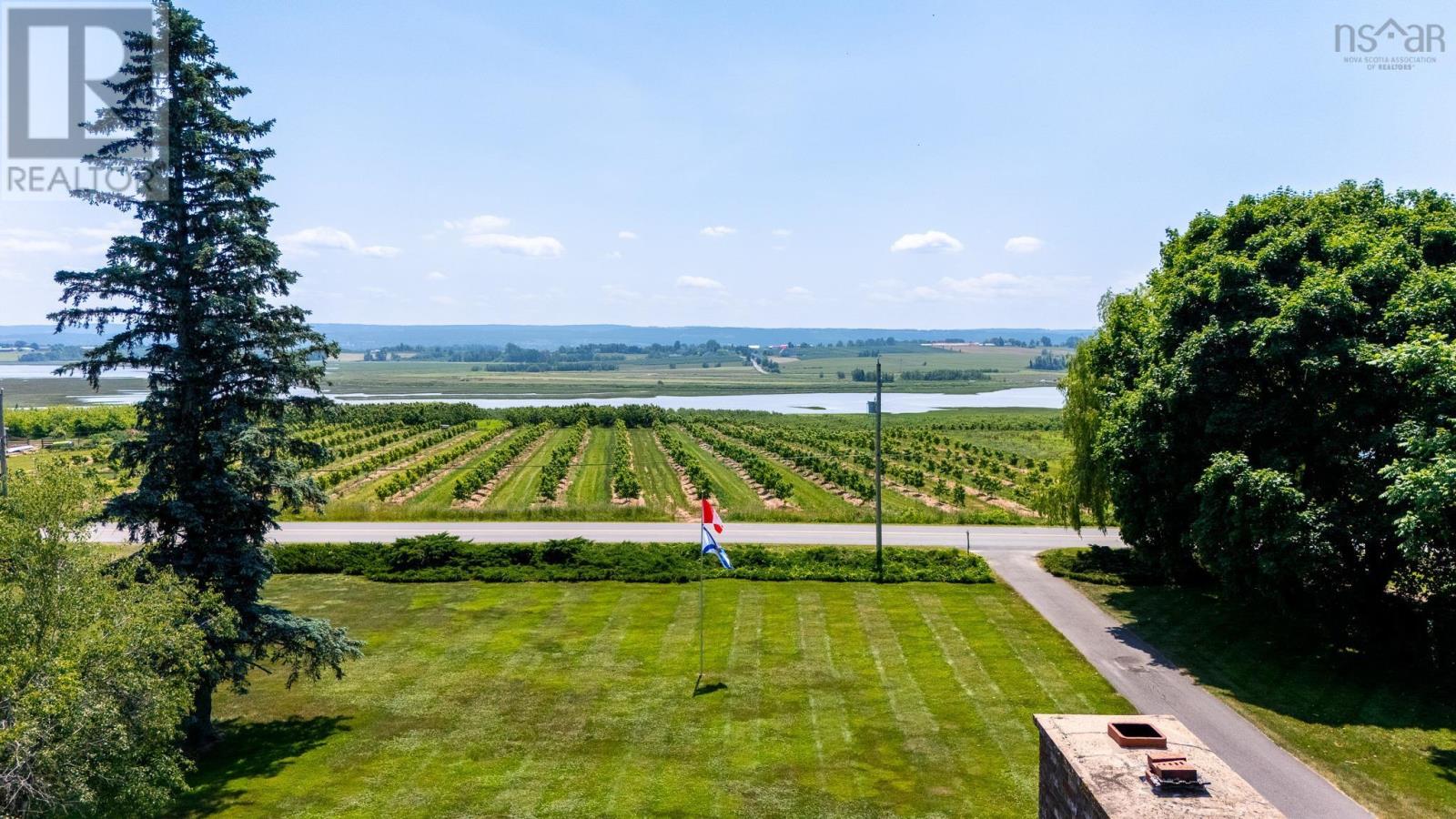 567 Canard Street, Lower Canard, Nova Scotia  B0P 1T0 - Photo 10 - 202428258