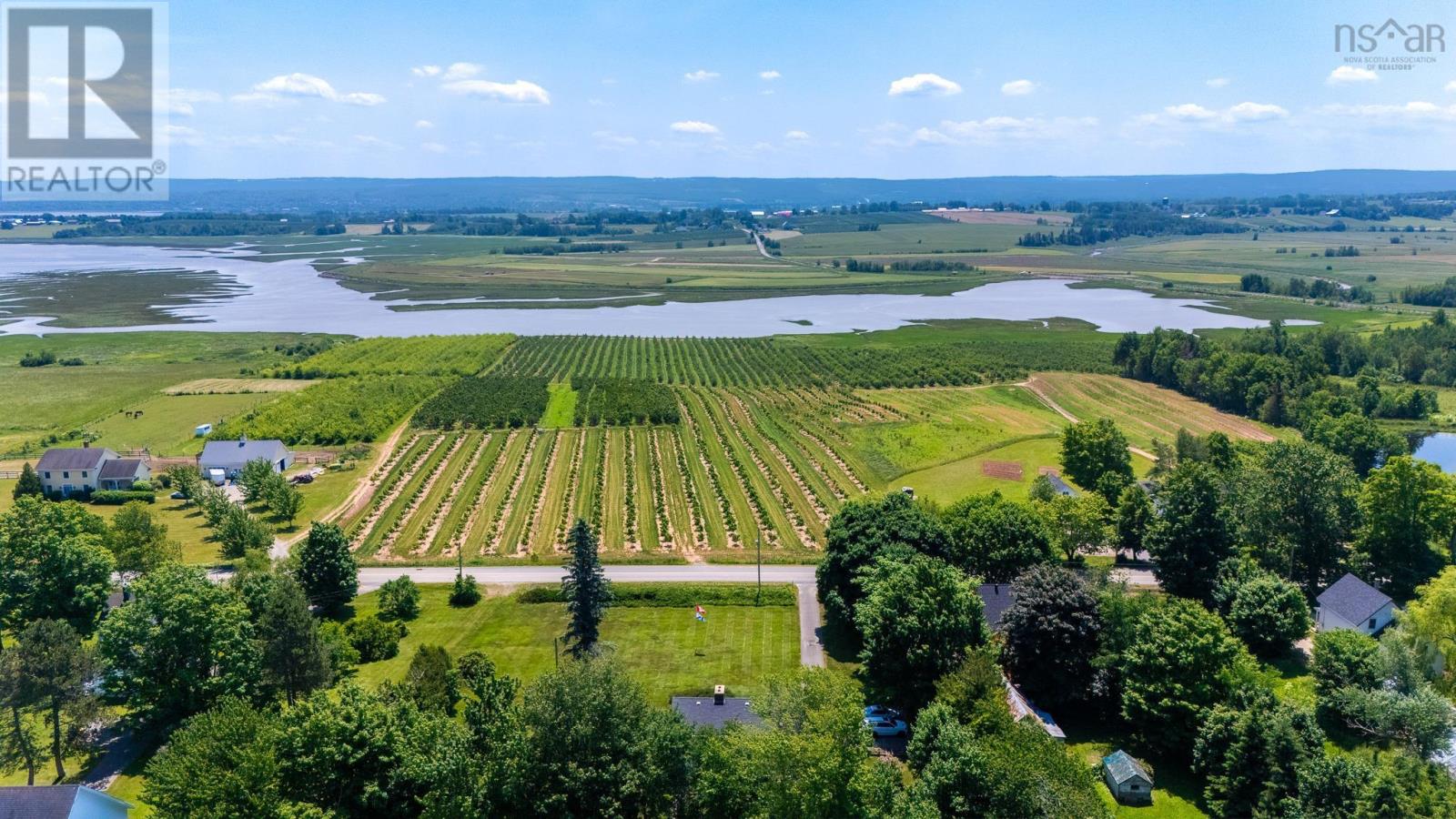 567 Canard Street, Lower Canard, Nova Scotia  B0P 1T0 - Photo 11 - 202428258