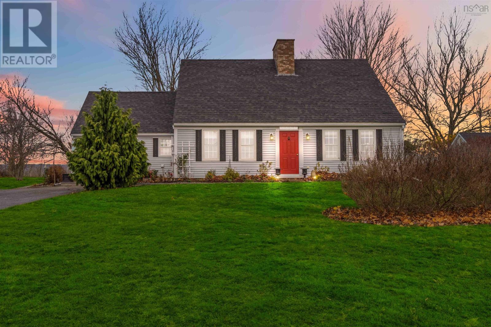 567 Canard Street, Lower Canard, Nova Scotia  B0P 1T0 - Photo 3 - 202428258