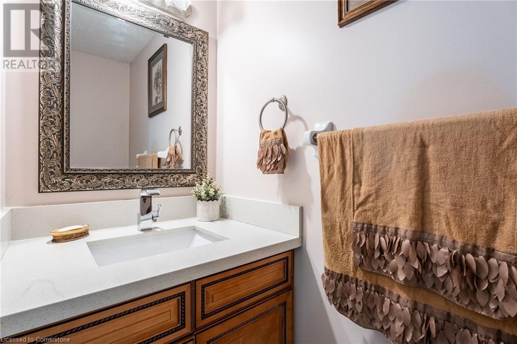 7 Grandoaks Drive, Hamilton, Ontario  L8V 5A9 - Photo 29 - 40685065