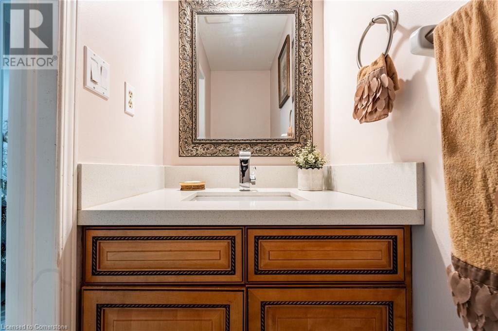 7 Grandoaks Drive, Hamilton, Ontario  L8V 5A9 - Photo 28 - 40685065